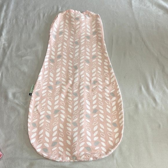 Ergobaby 0.2 TOG Newborn Baby Sleep Sack - Picture 5 of 5